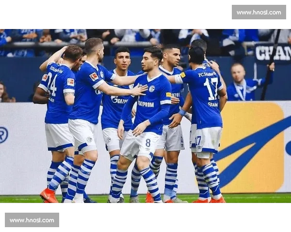 科隆主场迎战沙尔克04 双方全力争胜力图冲击联赛前列